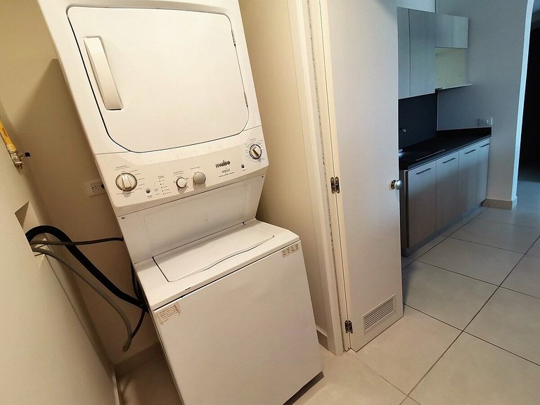 Luxury 2 Bedroom Adjacent to Polanco and Banamex Center