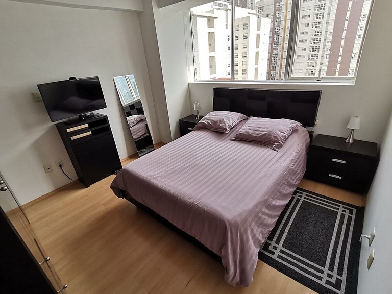 Stunning Apartment Just Steps Away from Plaza Antara and Car