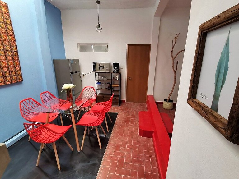DIVINE 5 GUESTS FLAT @ THE MAIN SQUARE (CLEANING)