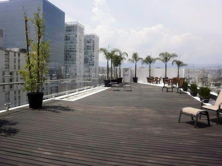 Antara Polanco + Carso Square: Divine 2BR Apartment for 5