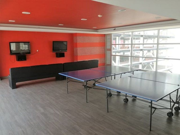 Antara Polanco + Carso Square: Divine 2BR Apartment for 5
