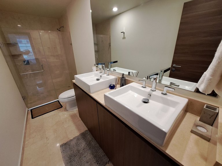 Vive como Magnate en Res. Carso junto Plaza Antara