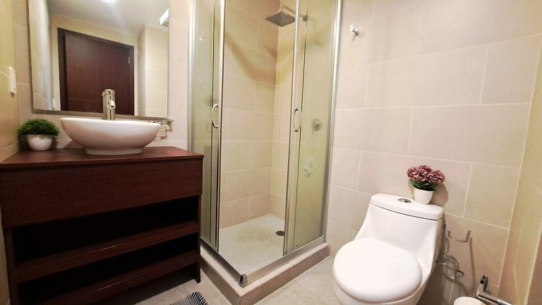 Lujoso Depa p/7 en Nuevo Condo Zona Antara-Sumaya