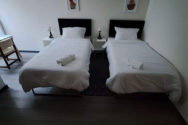 Amazing Apt. for 5 in Iconic Condo of La Roma Nte.