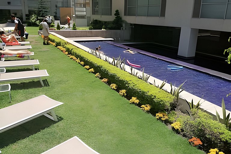 Super Apt f/5 in the Trendiest Area: Antara&Sumaya