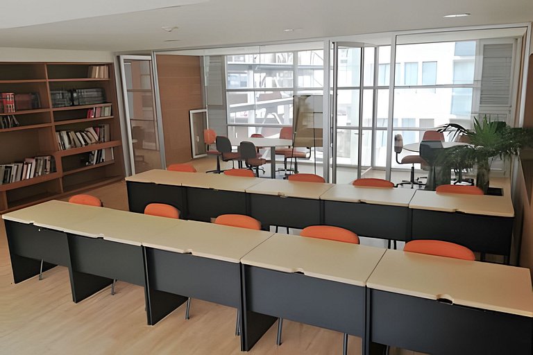 Super Apt f/5 in the Trendiest Area: Antara&Sumaya