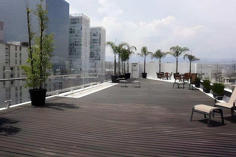 Super Apt f/5 in the Trendiest Area: Antara&Sumaya