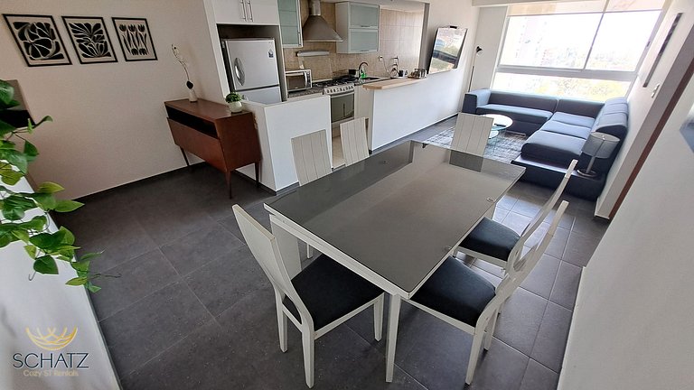 Super Apt f/5 in the Trendiest Area: Antara&Sumaya